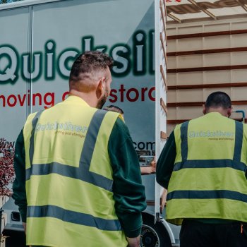 moving and storage companies